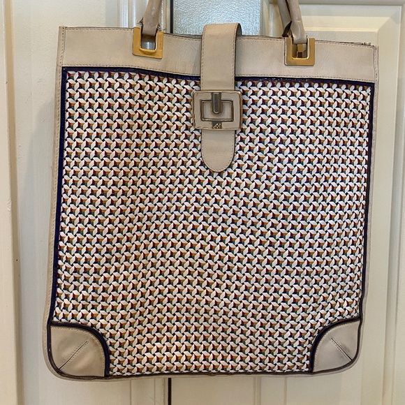Anya Hindmarch cream leather large shoulder bag - Picture 6 of 6